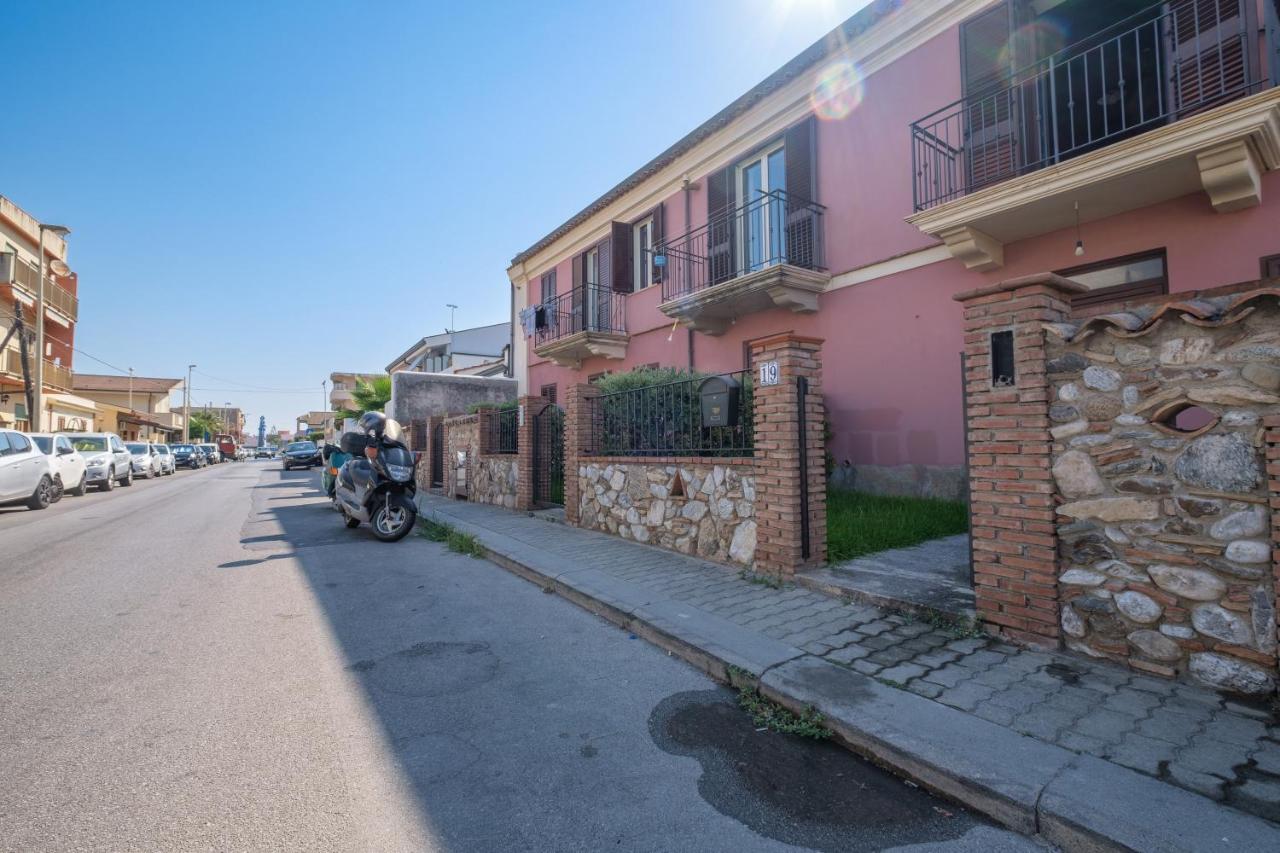 Casa Vacanza Josephine Villa Barcellona-Pozzo di Gotto Exterior photo